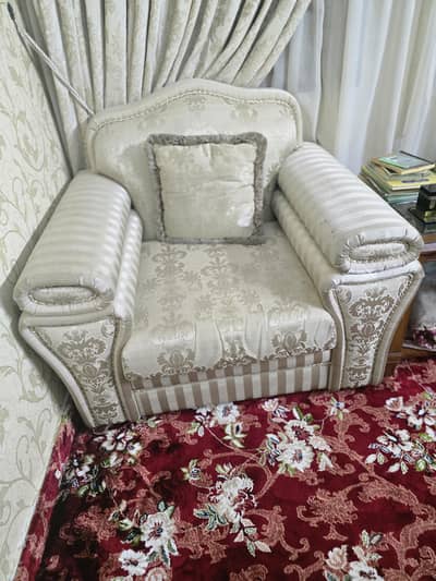 sofa for sale