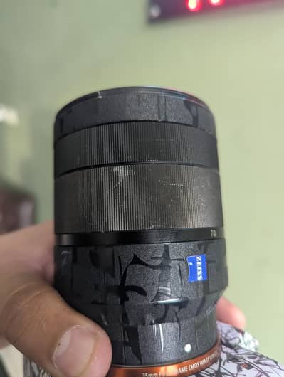 sony 24-70 F4