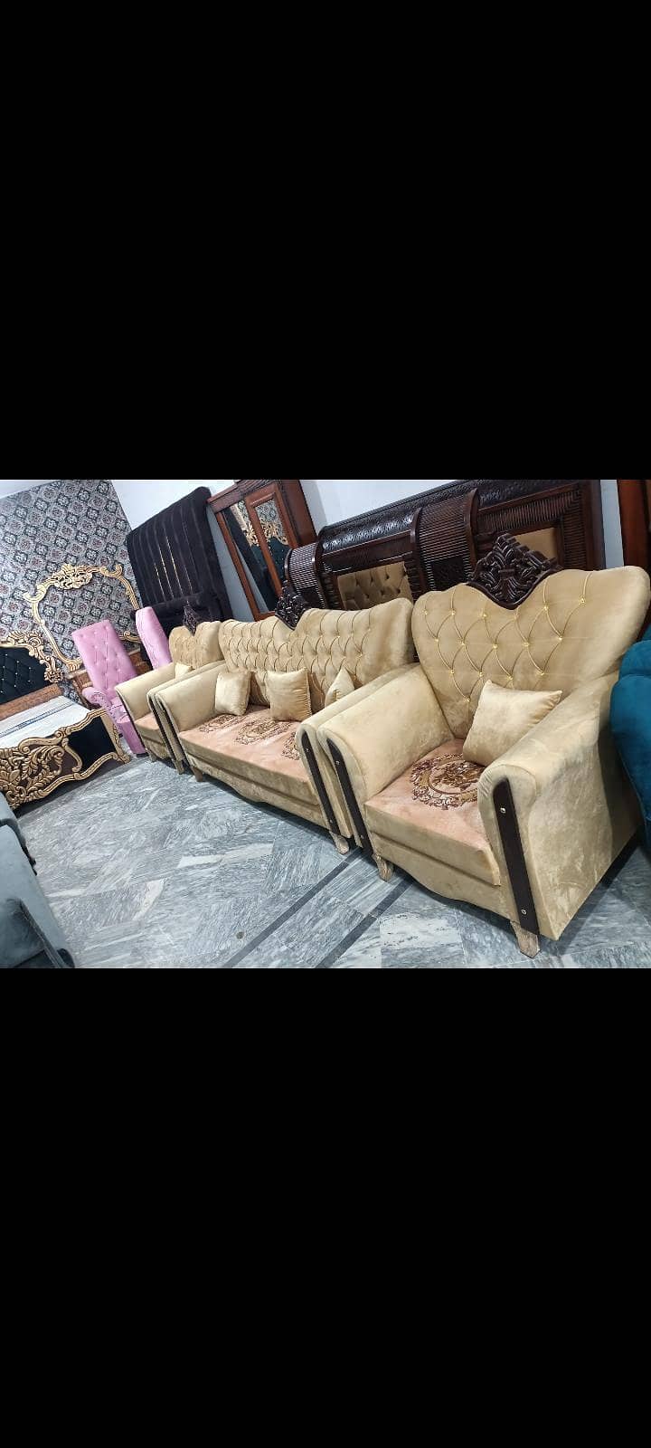 Mansha sofa maker 19