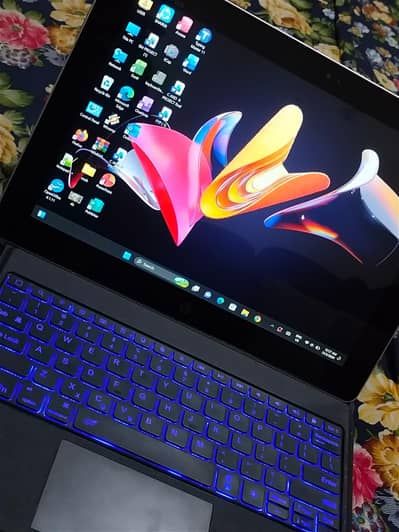 laptop (PC) available in good condition