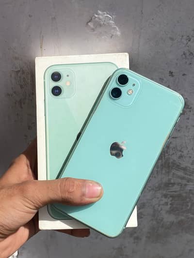 iPhone 11 with Box 64Gb  64Gb