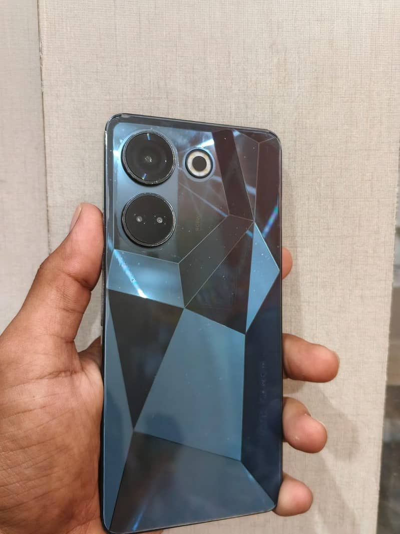 TECNO CAMON 20 1