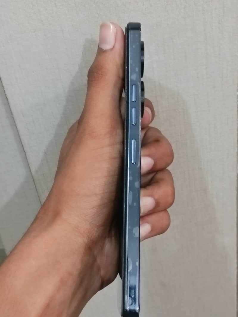 TECNO CAMON 20 3