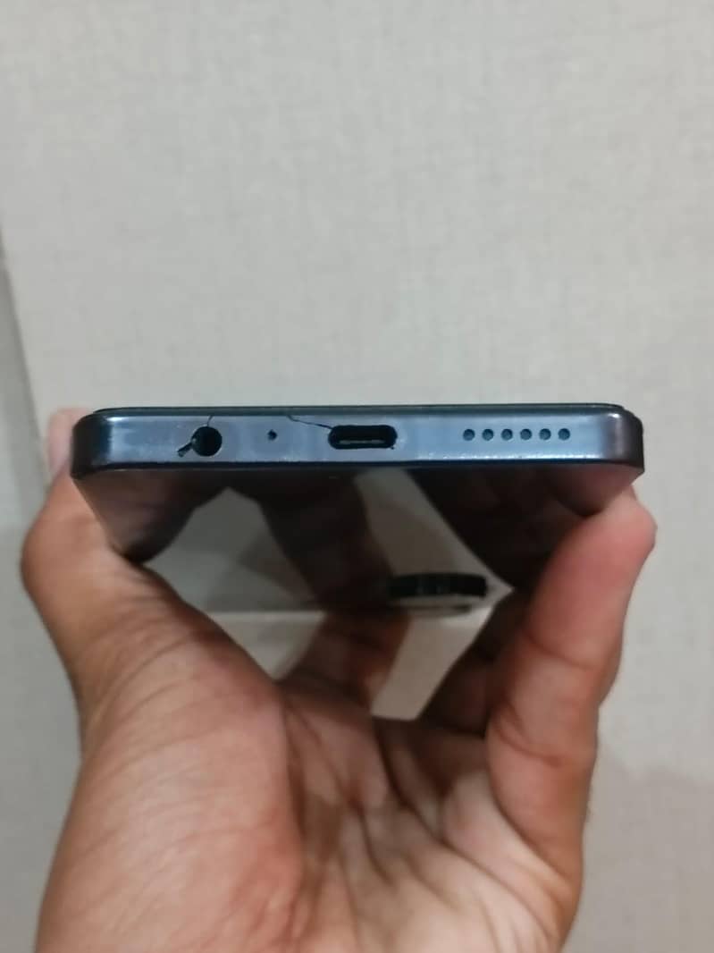 TECNO CAMON 20 4