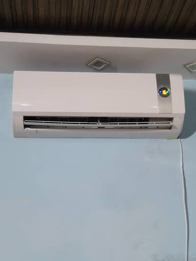 gree ac in working condition for sale