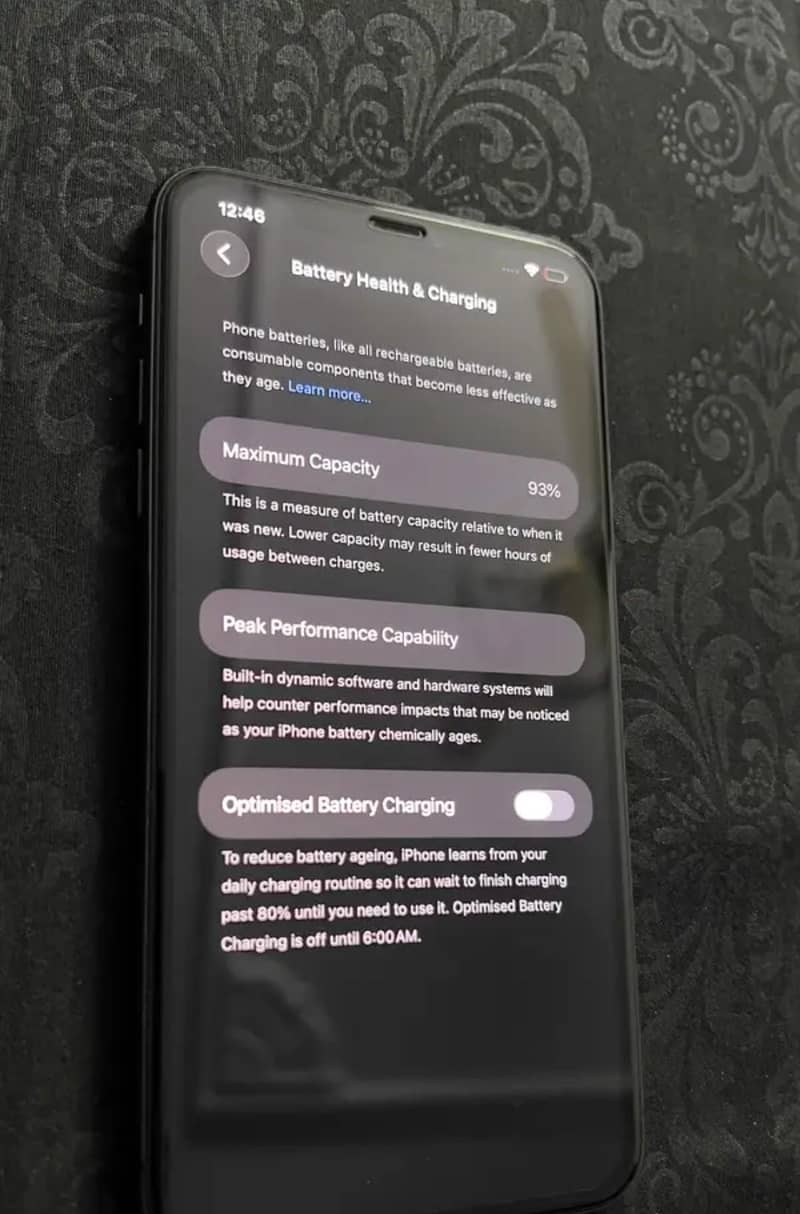 iphone 11 pro max 4