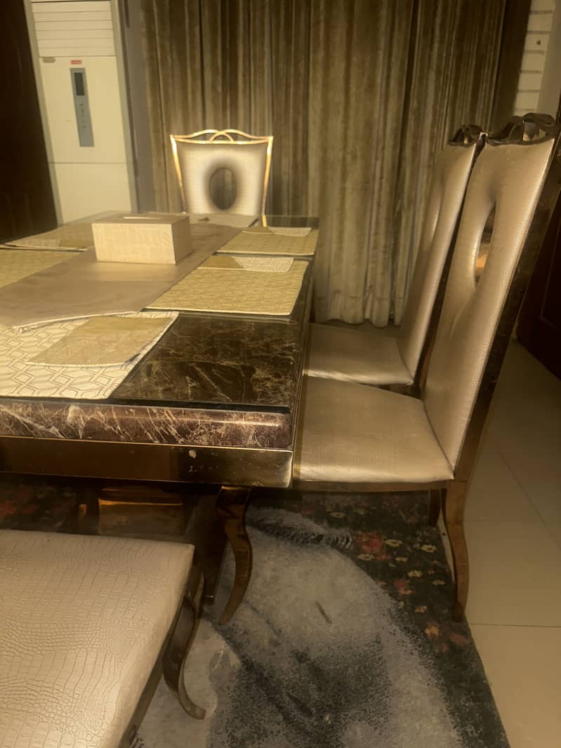 Dinning Table 1