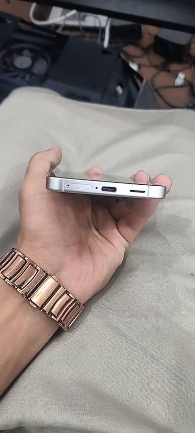 Samsung s24