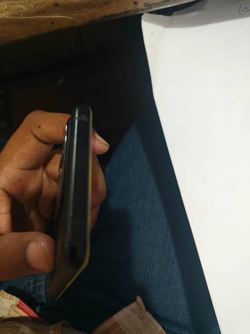One plus  10 pro 4