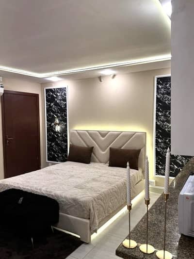per day and weekly basis, Studio fully furnished apartments available for rent Gulberg Greens Islamabad