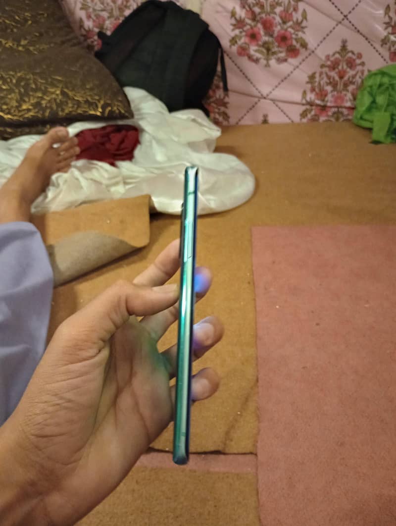 one oneplus 8 2