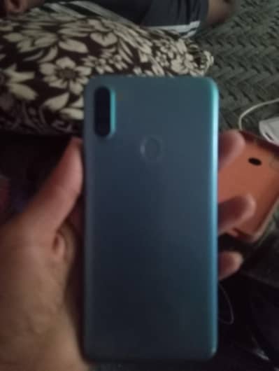 Samsung galaxy A11 2/32 only sale