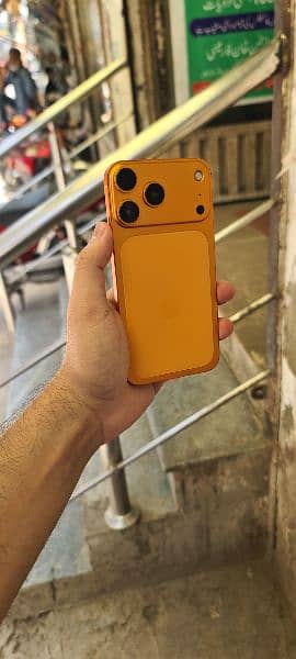 iphone 17 Pro Max xr convert
