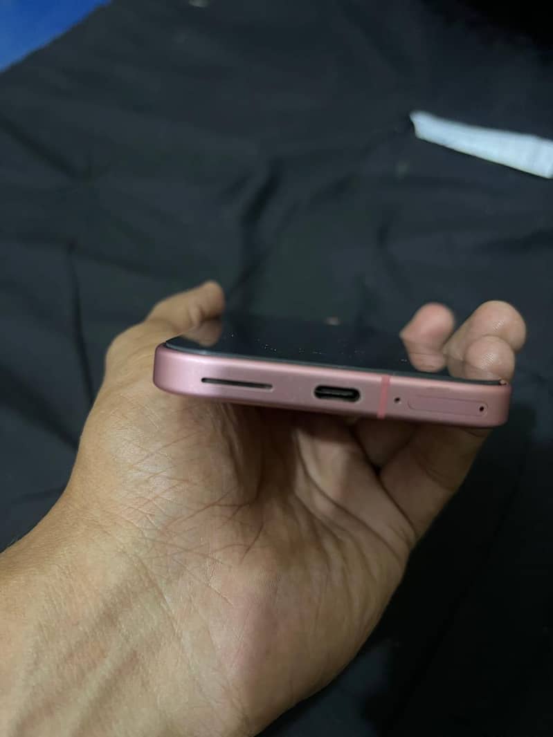 Pixel 9 5