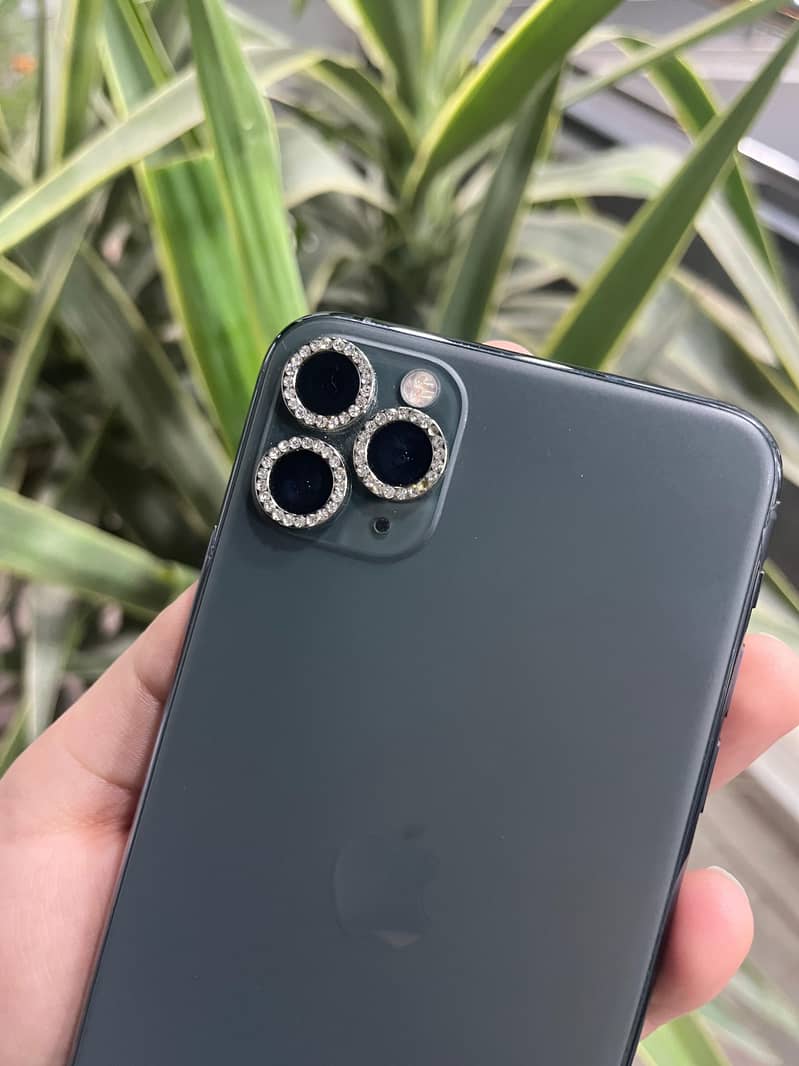 iphone 11 pro max 6