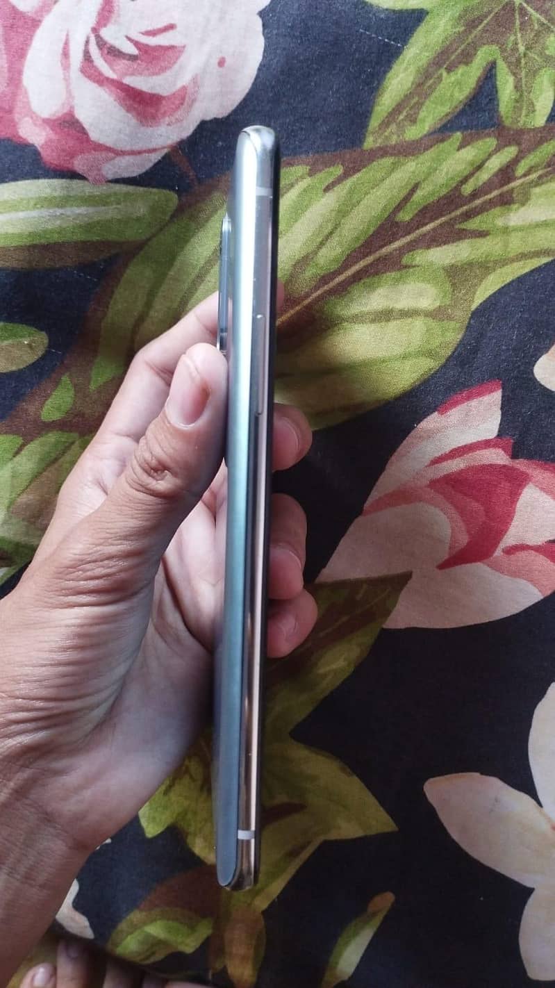 one plus 8t 3