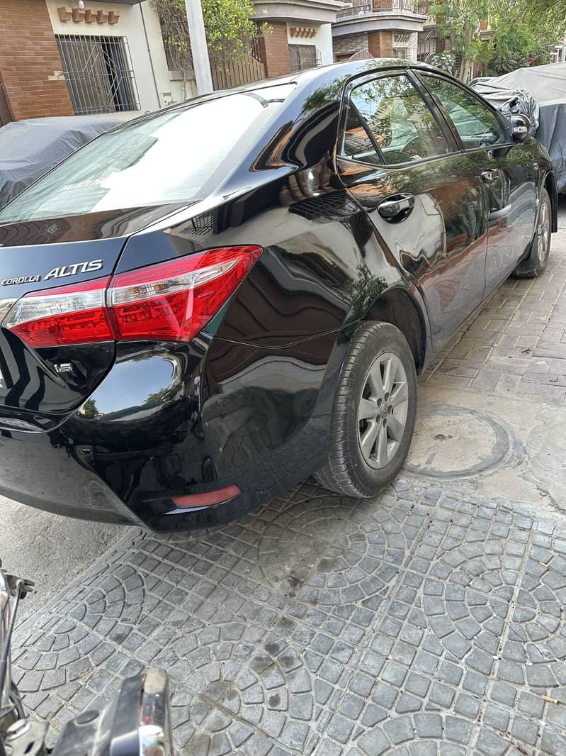 Corolla altis 1.6 2016 automatic 1