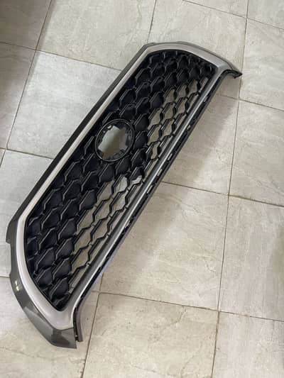 Toyota Corolla Cross 2022-2025 model grill