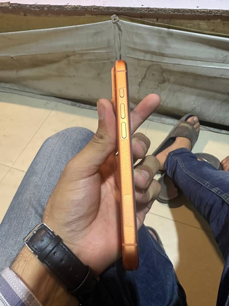IPHONE 17 PRO 8