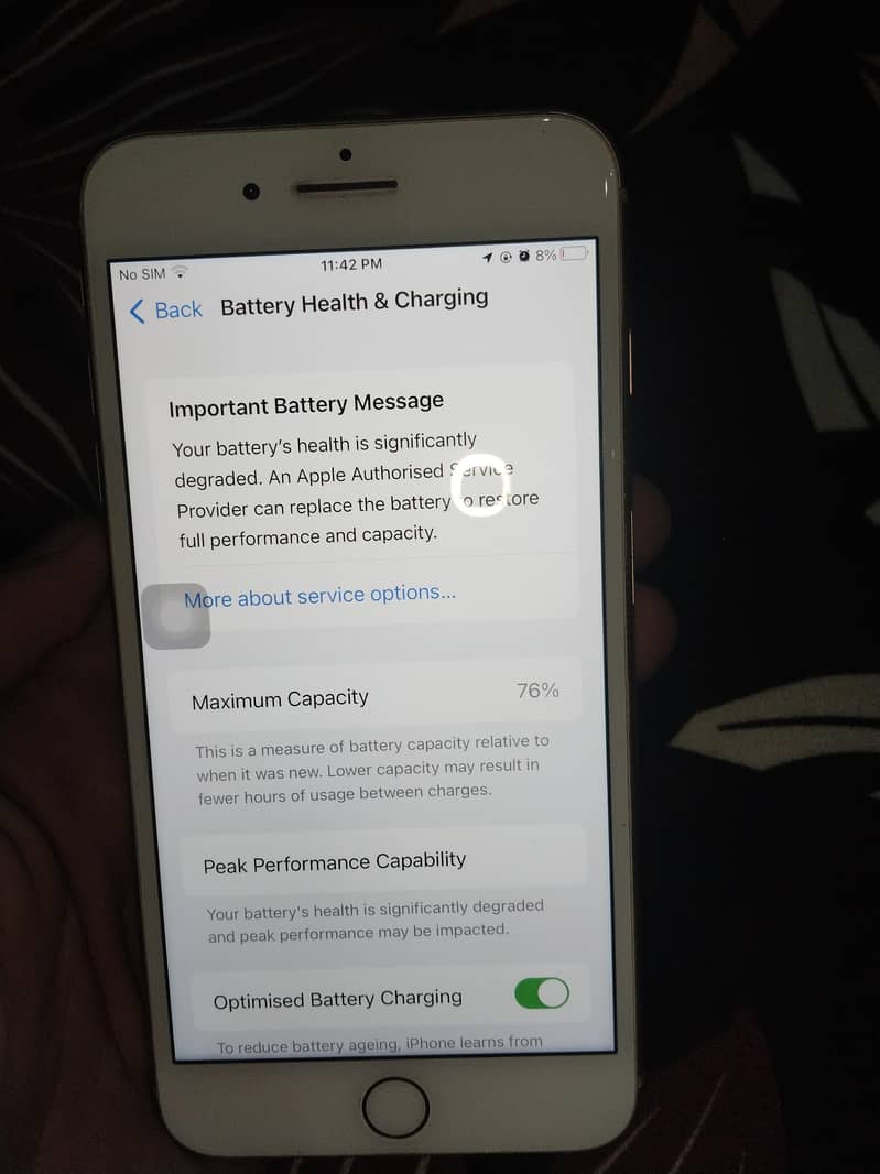 iphone 8 plus (10/10 condition) 8