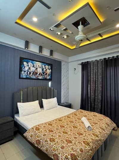 Daily basis and weekly basis, One bedroom fully furnished luxury apartments available for rent Gulberg greens Islamabad