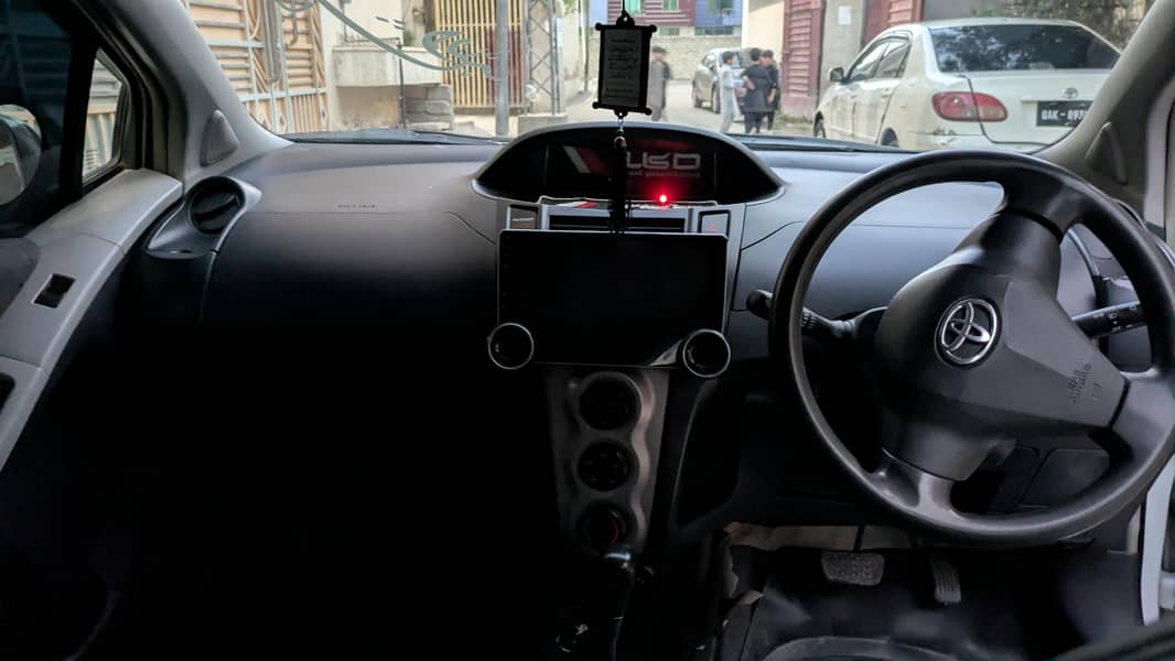 Model 2008 Reg 2012 4