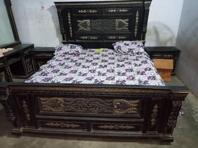 chinnito wooden bed side table + dressing urgent sale