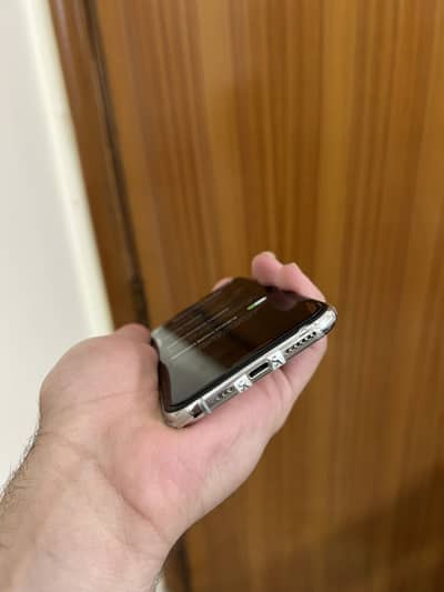 iphone 11pro  pta approved 256gb