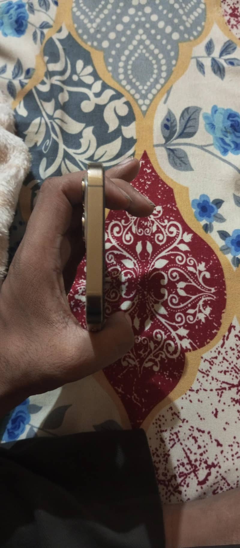 iPhone 12 pro max 4