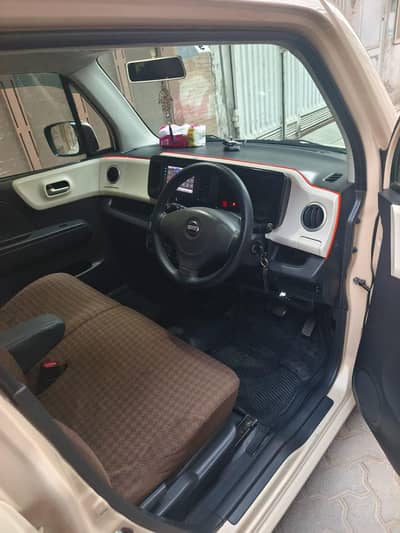 nissan moco 2012.16