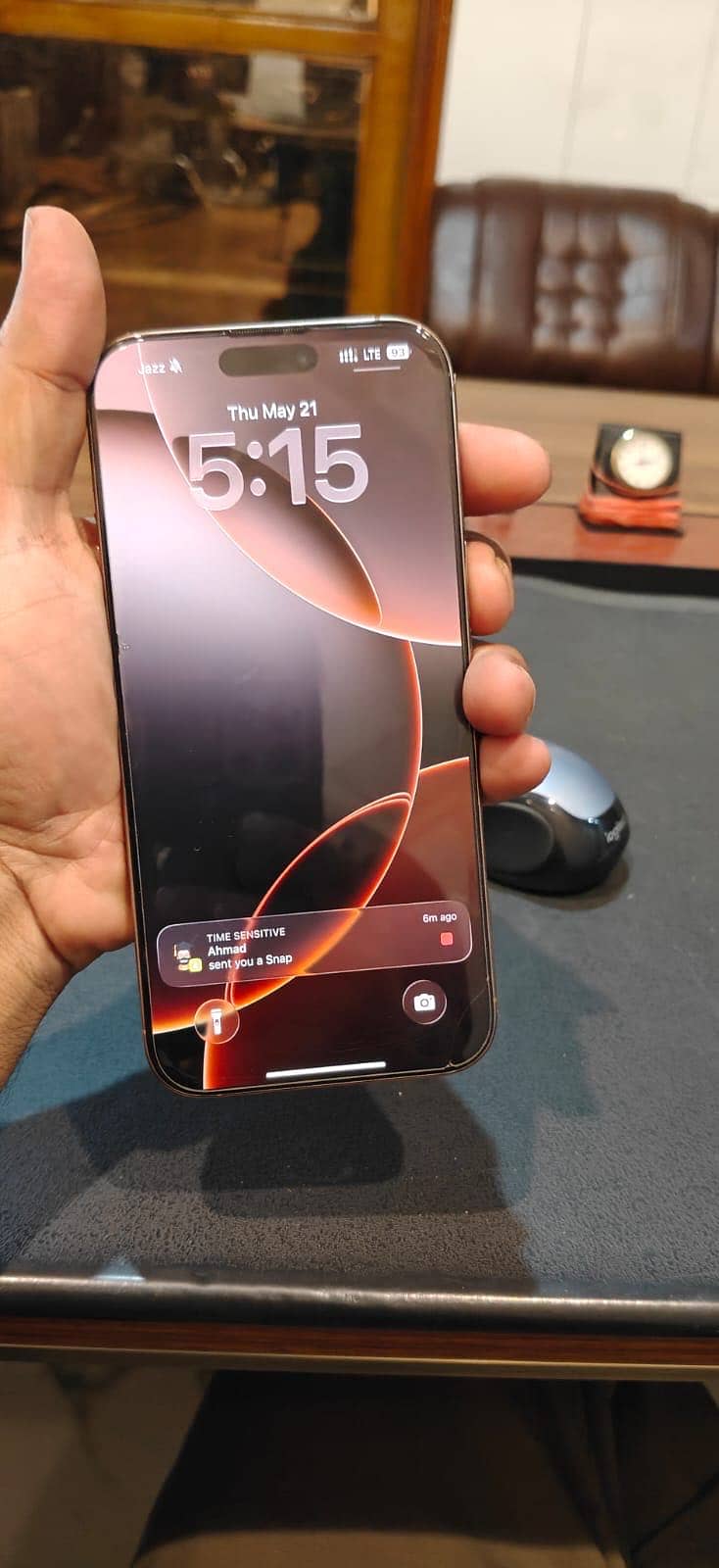Iphone 16 pro max 9