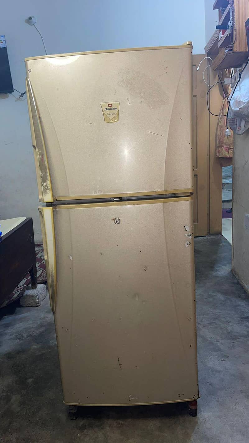 Dawlance fridge 11