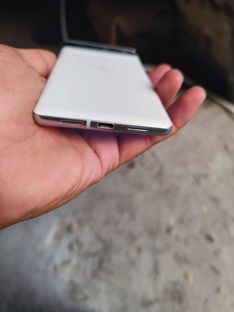 Pixel 6 Pro 4