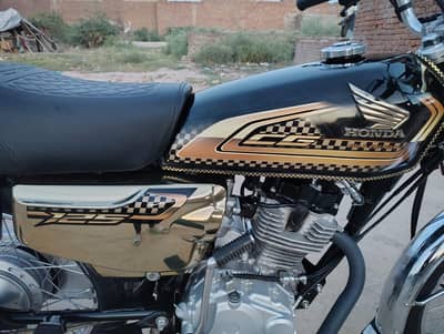 Honda cg 125s 2025 model 0/30/4/0/77/7/2/15