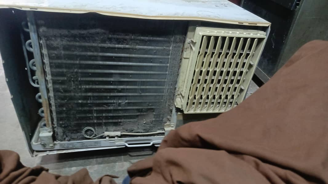 general AC window 4