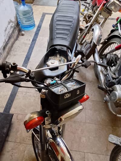 125 Honda superb condition
