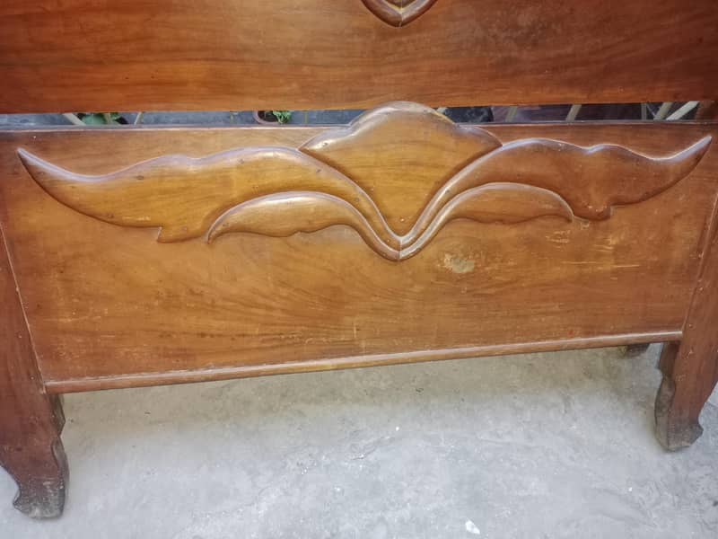 Single Bed 0