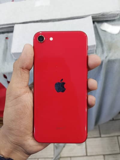 Mujhan x chnge karna Han iPhone sa Kisi ka psss be koi be iPhone