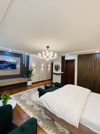 Daily basis, and weekly basis one bedroom fully furnished luxury apartments available for rent Gulberg greens Islamabad