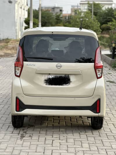 Nissan dayz 2023 / 25