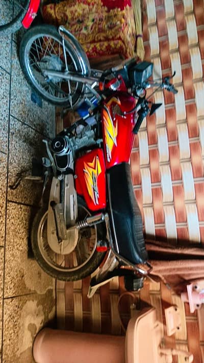 HONA 125