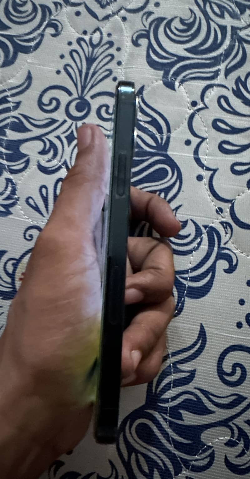 Iphone 12 Pro 3