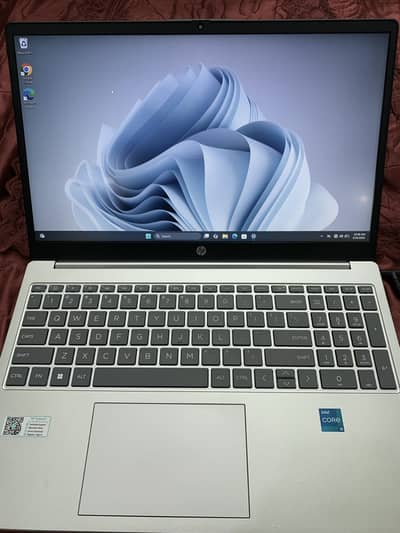HP 15 i5-13th gen 16/512