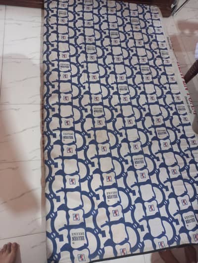  Joy Foam Heaven Deluxe Mattress – Excellent Condition 