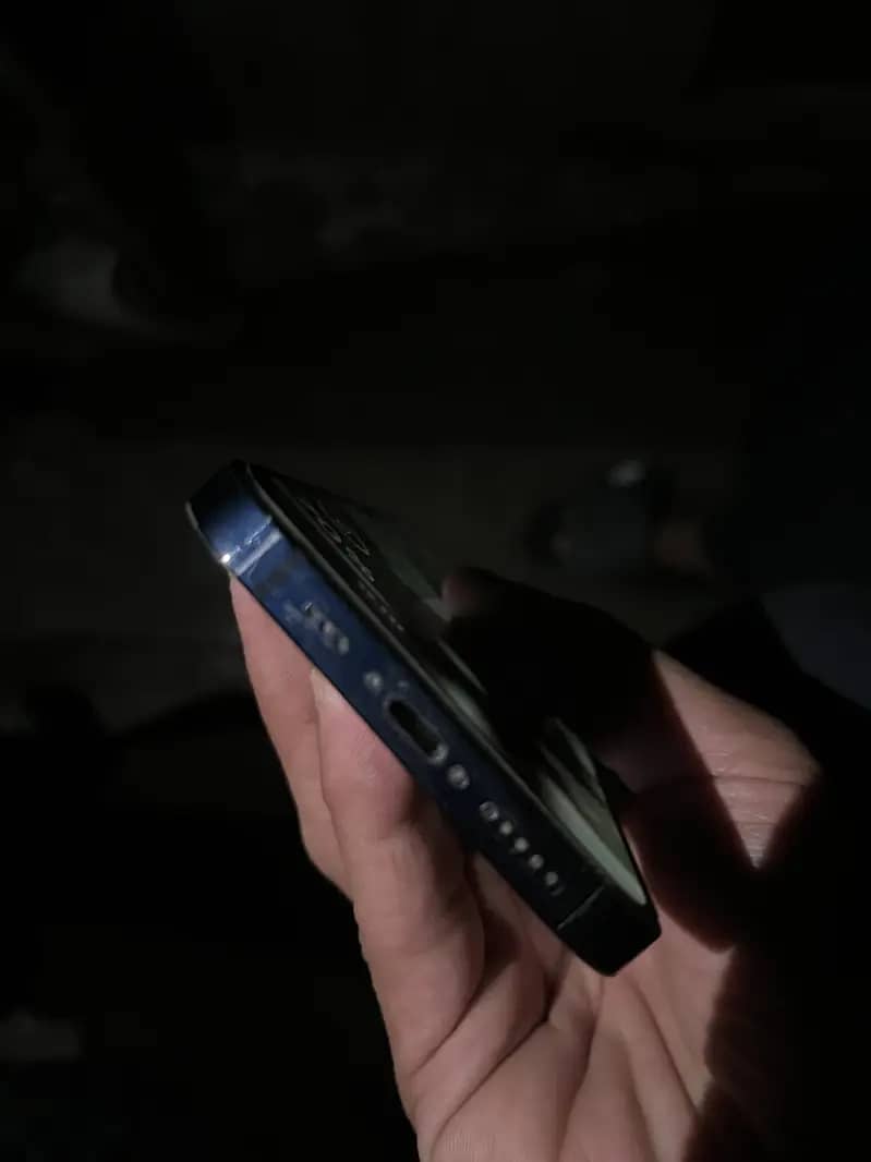 Iphone 12 2