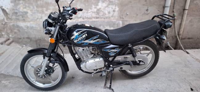 Suzuki Gs150 SE model 2022 great condition