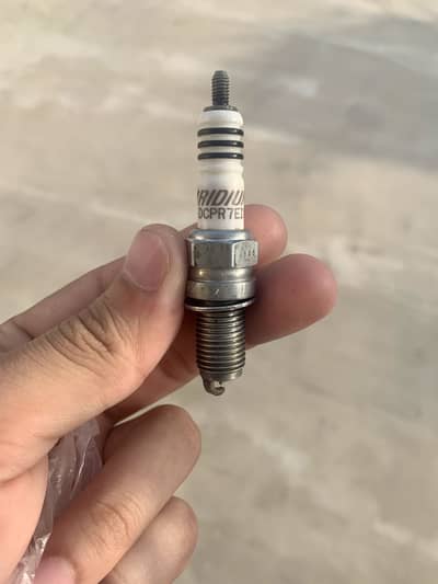NGK IRIDIUM SPARK PLUG (HONDA CG125)