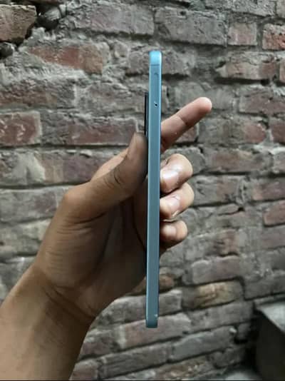 Infinix hot 60 pro exchange possible 8+8 128 . helio 200