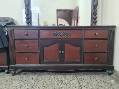 Royal Chinioti Style Master Bed set - Solid Sheesham Wood Made