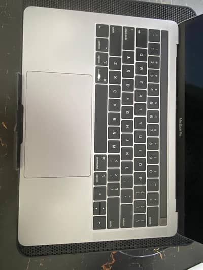 MacBook Pro 13-inch 2019 | i5 | 16GB RAM | 256GB SSD | Clean Condition
